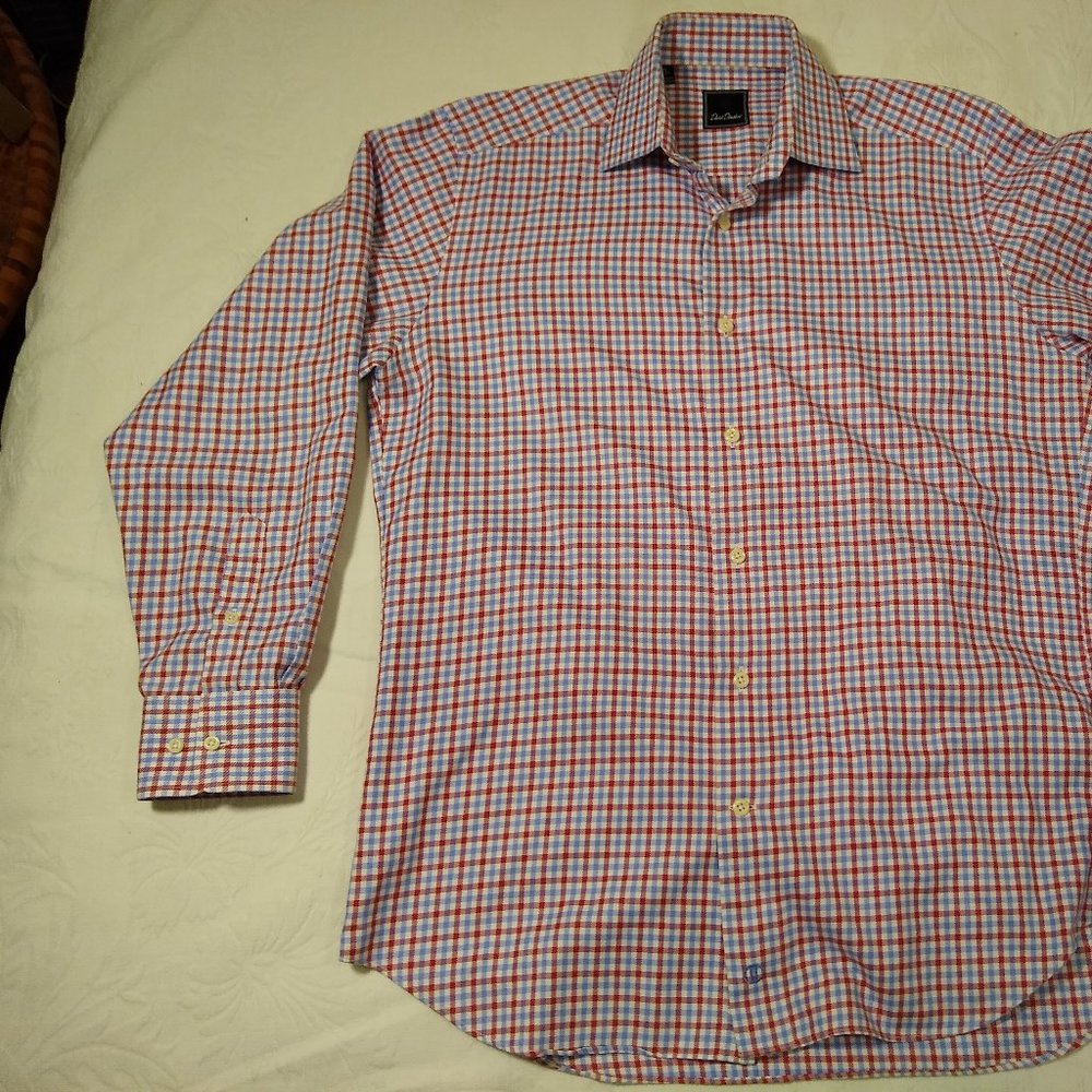 David Donahue long sleeve shirt size 15 - 32/33